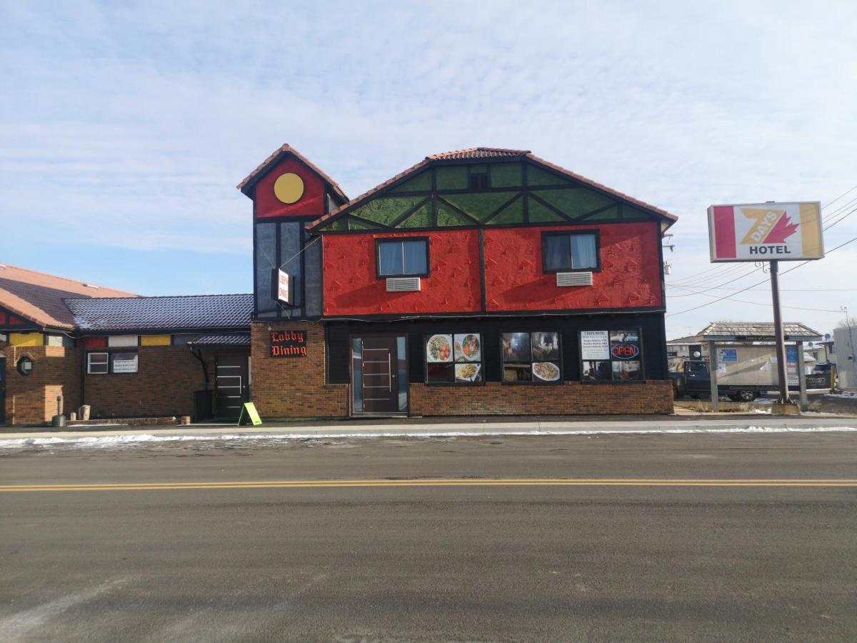 7 Day'S Hotel Lamont Exterior foto