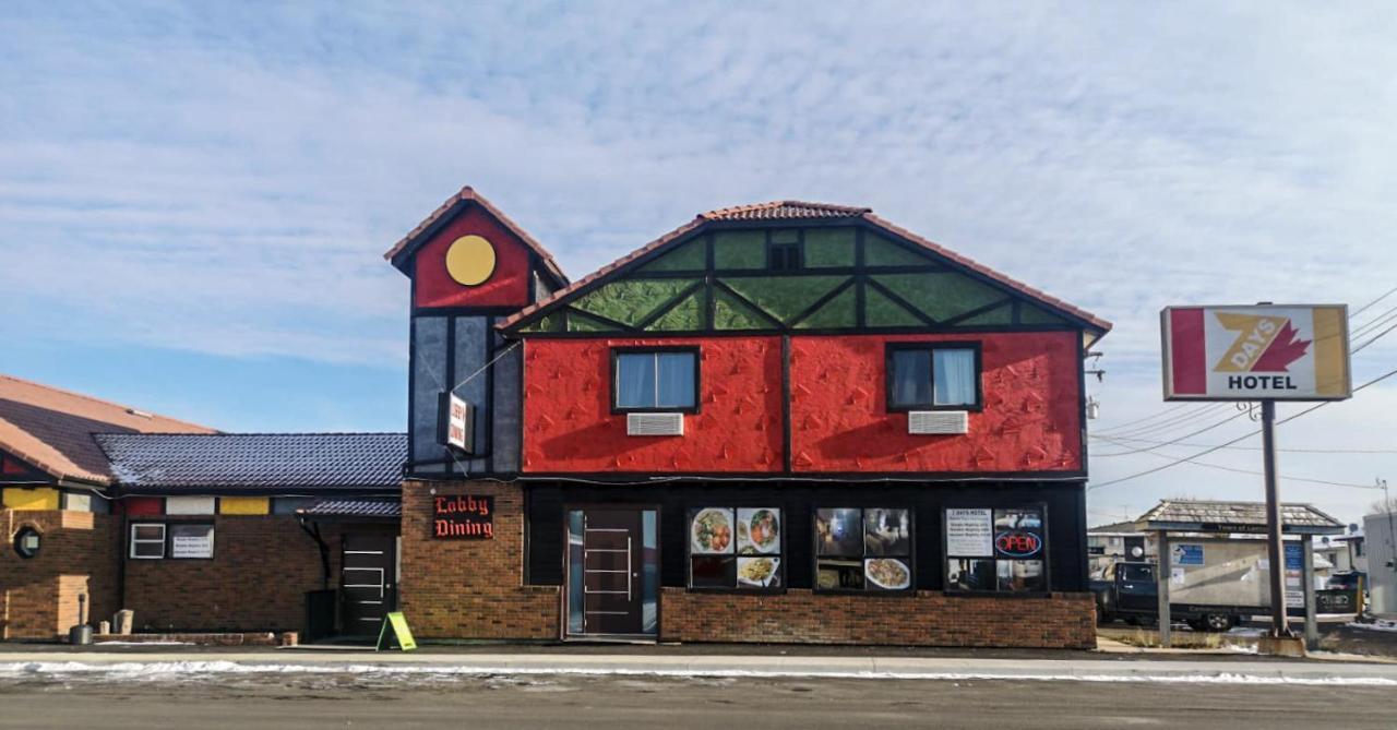 7 Day'S Hotel Lamont Exterior foto